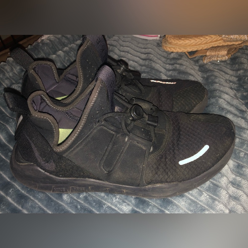 Nike Mens Slip On